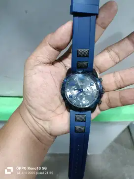 Guess W0599G2 mulus 90% No kotak