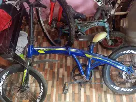 Jual 3 sepeda tidak terpakai