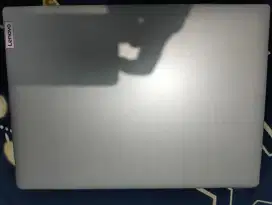 laptop bekas seperti baru