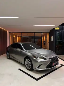 Lexus ES300H AT 2024 ES300 Hybrid B1837BAJ Km5rb Nik 2022