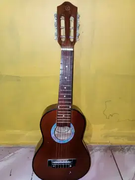 Gitar Yamaha Yunior FG:100