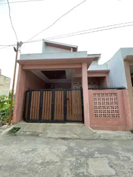 DI JUAL RUMAH SEMI FURNITURE 2 LANTAI MILIK PRIBADI