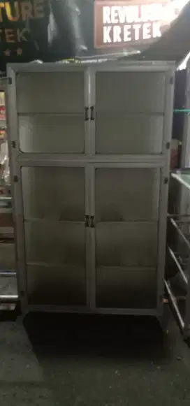 Rak piring 2 pintu besar