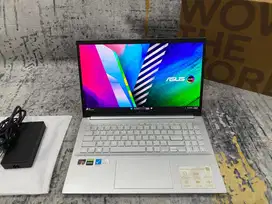 Asus VivoBook OLED Ryzen 9 5900HX RTX 3050 4Gb GDDR6 16/512Gb Fullset