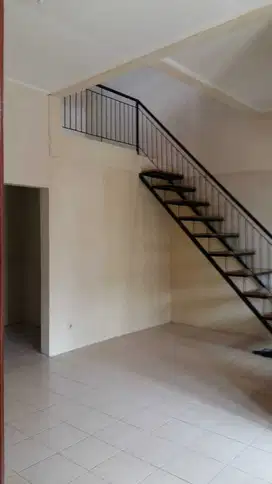 Di Jual Rumah Siap  Strategis Di Margahayu Raya