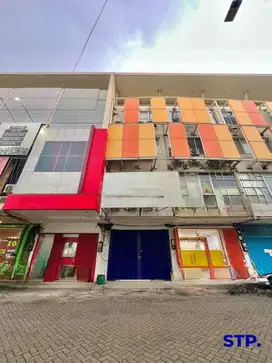 Sewa, Ruko 4 lantai di komplek ICON 21 MERR