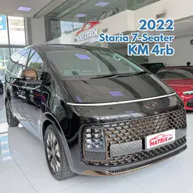 Hyundai Staria 2.2 Signature 2022 NIK 2021 7 Seater Black Diesel Hitam