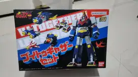 Shokugan Modelling Project Voltes V - V Together set -