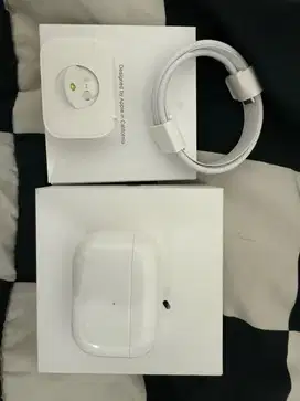 AirPods Pro gen 2 Like New Gress