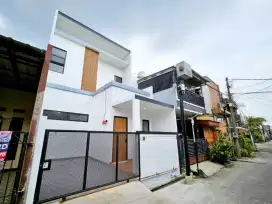 Dijual rumah 2 lantai harga nego