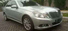 Mercedez E250 CGI Silver 2010 Automatic Siap Pakai