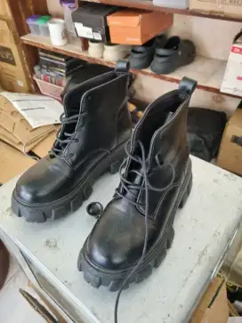 Sepatu wanita justlook