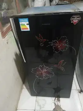 kulkas 1 pintu merek sanken