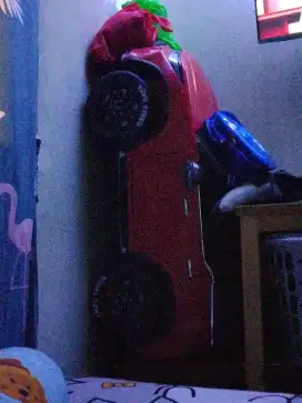 Mainan mobil aki anak