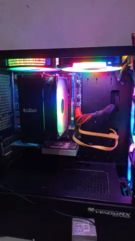 Dijual komputer dan monitor