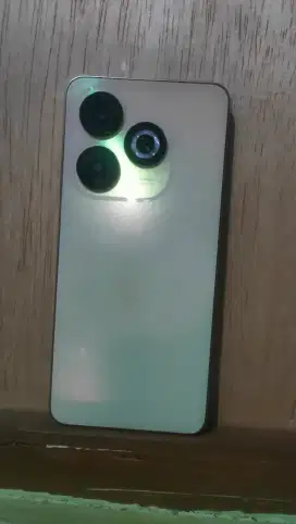 Infinix smart 8. 4+4/64 Batangan