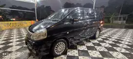 Nissan Serena 2011 Bensin