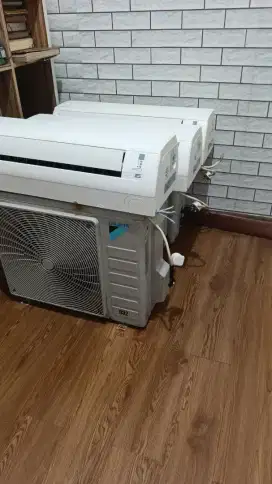 AC bekas merk Daikin 1 pk