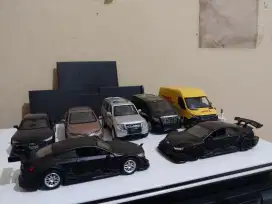 Diecast skala 1 43 dan lain lain, junk (kolpri) mulus dus ada