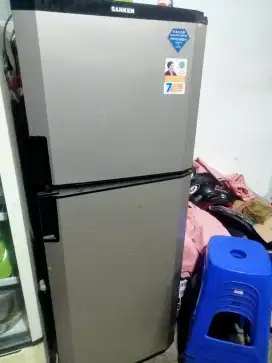 Kulkas Sanken 2 pintu