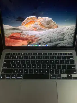 Macbook air m1 2020 8/256