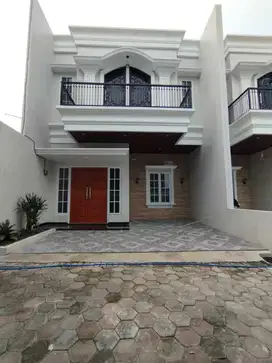 Rumah Modern Classic Dalam Cluster Jagakarsa Jakarta Selatan
