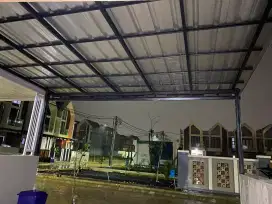 Kanopi baja ringan