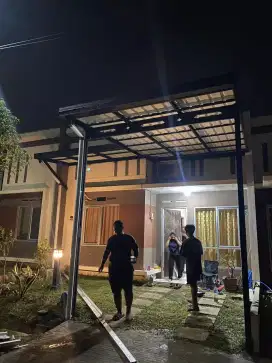 Kanopi baja ringan