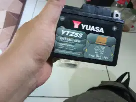 Aki motor merk yuasa