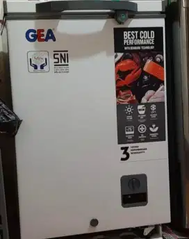 Freezer Box 100 Liter Normal Garansi