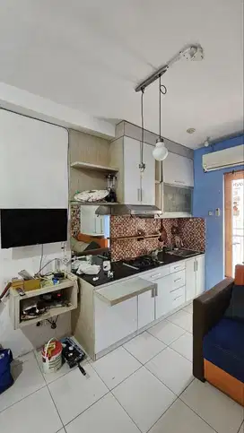 Apartemen Gunawangsa Manyar Tengah kota Surabaya