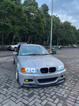 BMW E46 2001 M43