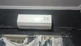 AC Toshiba 1/2 pk