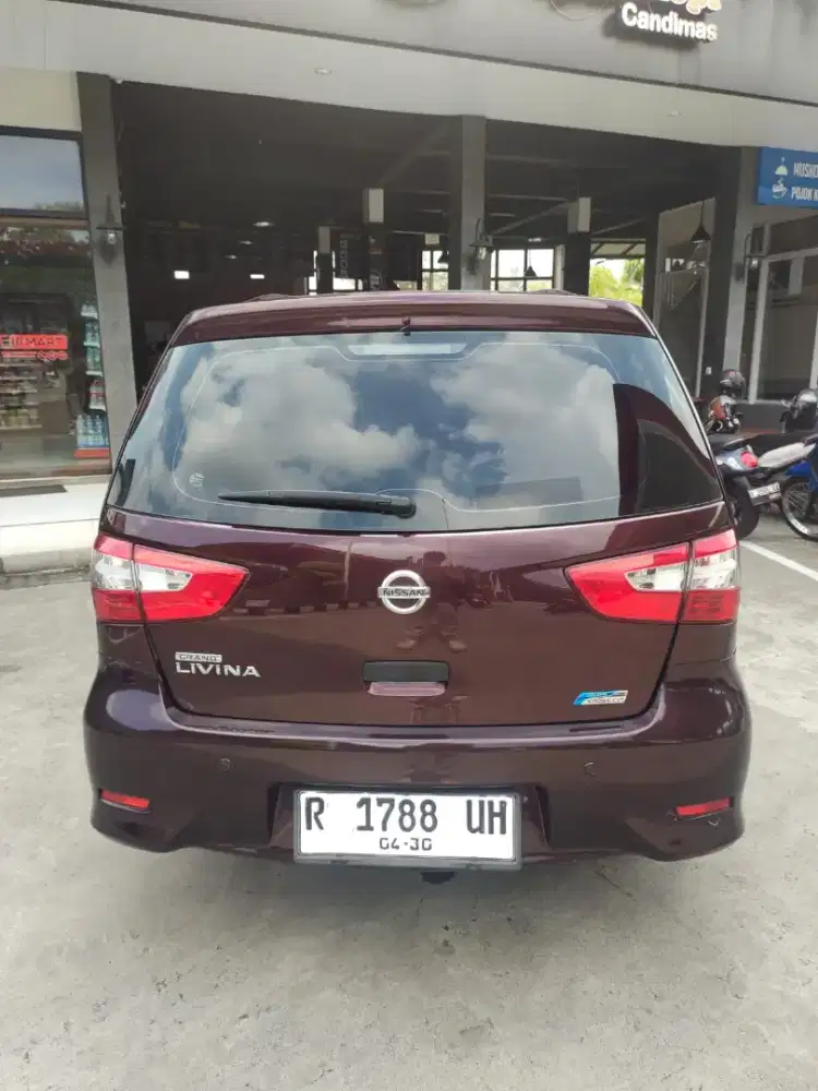 Dijual Grand Livina SV Facelift AT Th 2013/2014