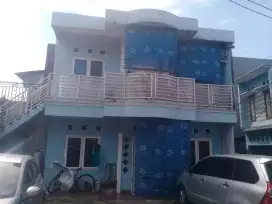 Rumah kosan ramai