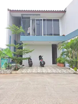 Dijual Cepat Rumah Dalam Lingkungan Cluster di Bambu Apus, Jaktim