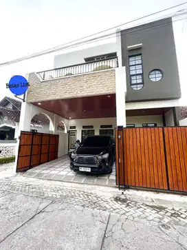 Rumah dan kost ekslusif 10 kamar tidur selatan hotel hyatt