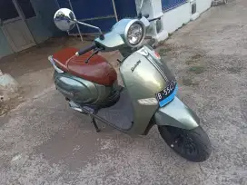 Molis Uwinfly T5 motor listrik