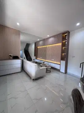 Rumah Mewah 3 Lantai Di Cirendeu Ciputat Dekat MRT Toll Lebak Bulus