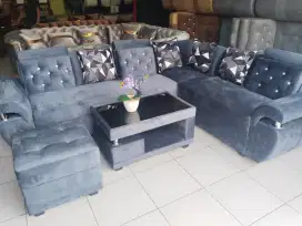 Sofa sudut full bludru abu
