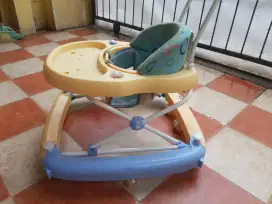 Baby Walker Family Preloved Perlengkapan Bayi Anak
