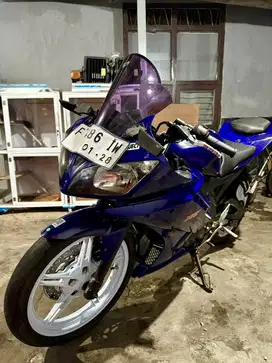 Dijual Yamaha R15 Biru 2016 V2 150cc Plat F