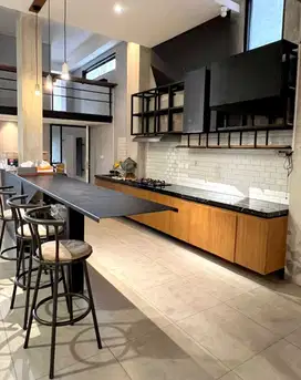 Rumah 3 lantai di area Kemang interior bagus dan indah jakarta selatan