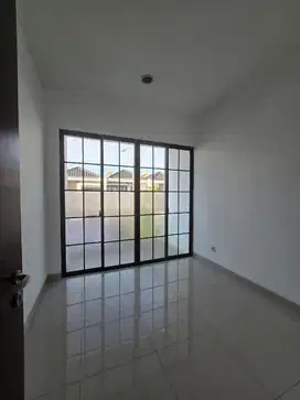 DIJUAL RUMAH GREEN LAKE CITY 4 KAMAR CIPONDOH TANGERANG