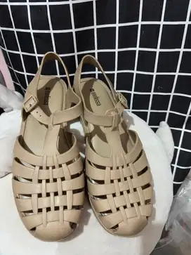 Dijual Sendal Melissa Possesion Ad warna Beige