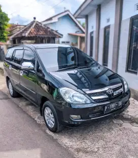 Kijang inova UERO 2007 bensin
