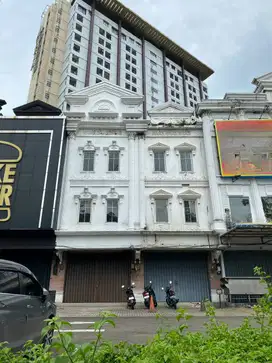Dijual Ruko Gandeng Sebelah Mall Sms di Paramount Gading Serpong