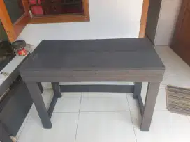 Meja jati belanda