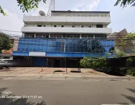 Ss3350- Dijual Gedung Kantor Luas 900m2 di Jl. Guntur Setiabudi Jaksel
