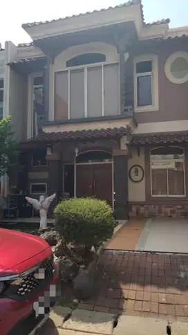 Dijual Rumah di PIK 1 Kenari Golf Jakarta Utara